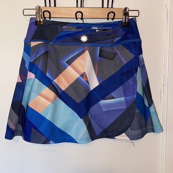 Athleta Electric Geo Sport Speed Skort - Picture 3 of 8